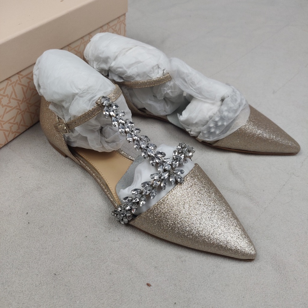 Jewel Badgley Mischka NIB Maury Gold Glitter Rhinestone Metallic Flats Size 8
